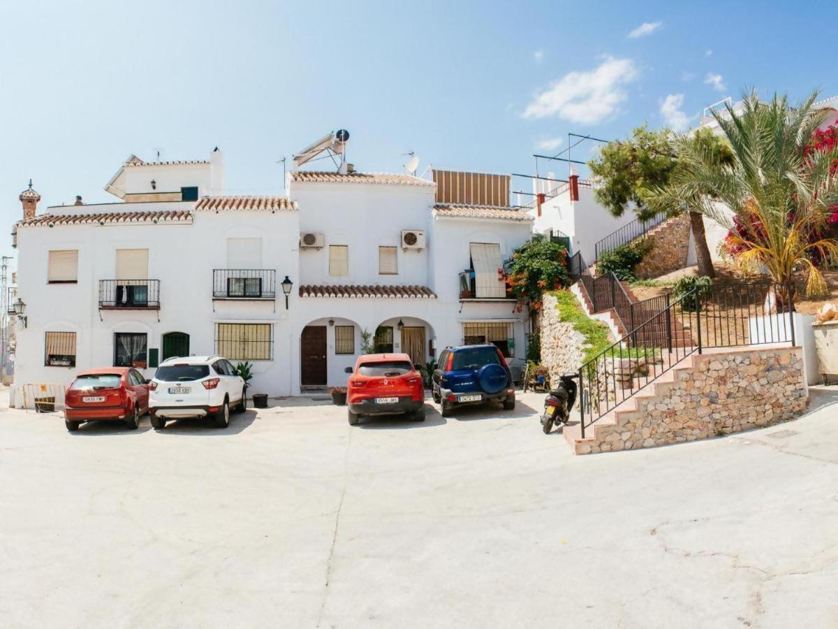 Tipica Casa En Frigiliana Con Patio Y Terraza Apartment Bagian luar foto