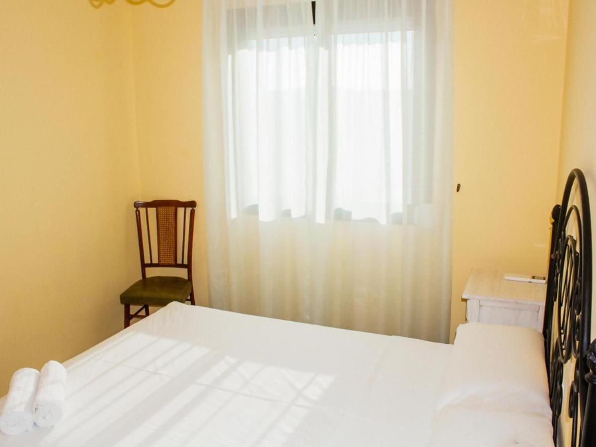 Tipica Casa En Frigiliana Con Patio Y Terraza Apartment Bagian luar foto